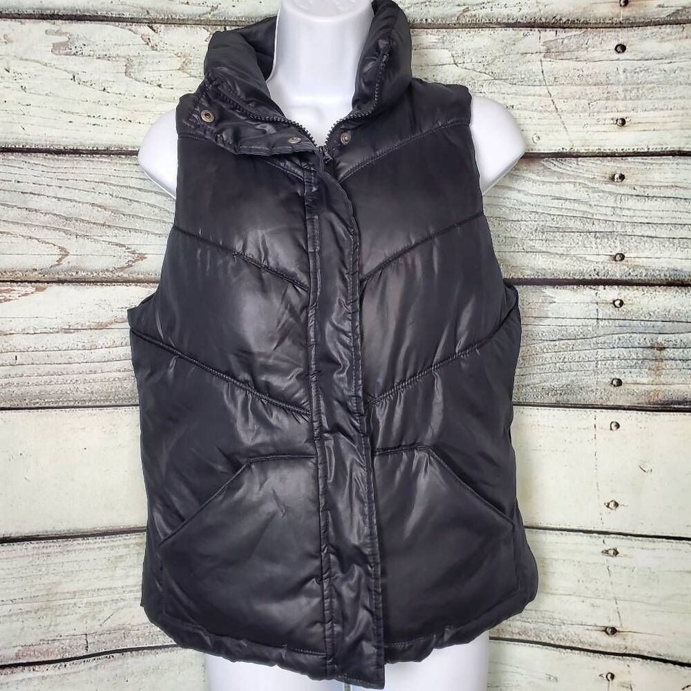 Old Navy Women’s Black Puffer Vest Quilted Sleeveless Jacket Size XS